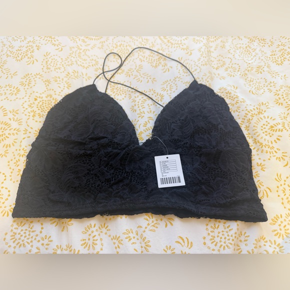 Urban Outfitters [Kimchi Blue] Black Lace Bralette - Picture 4 of 7